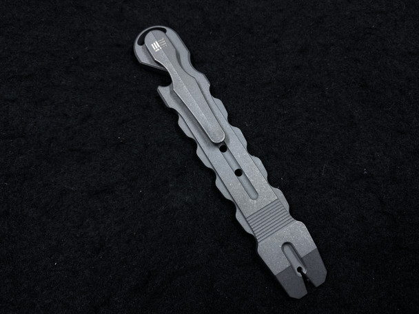 WE Knife Co. Gesila Titanium Prybar Tool - Stonewash