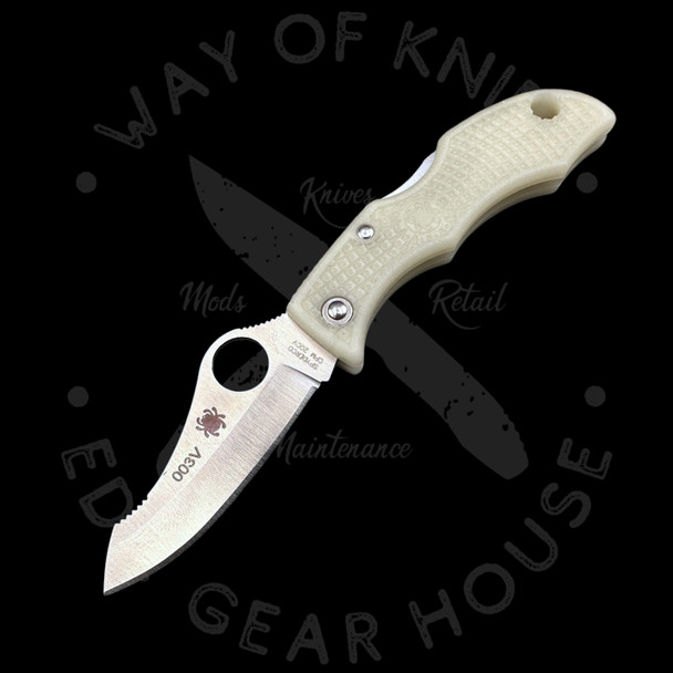 *Pre Owned* 003 SPyderco Jester Glow in the Dark 20CV (1.99" Satin) JPGITD