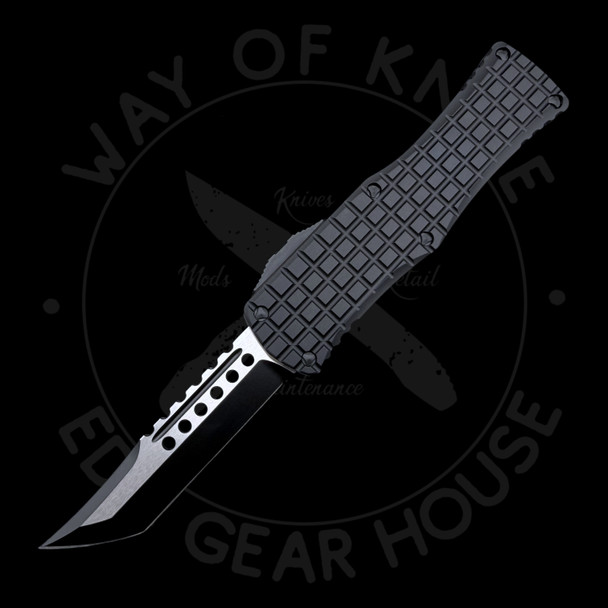 *Pre Owned* Microtech Hera OTF Frag Hellhound Two-Tone DLC (3.125" Two-Tone)