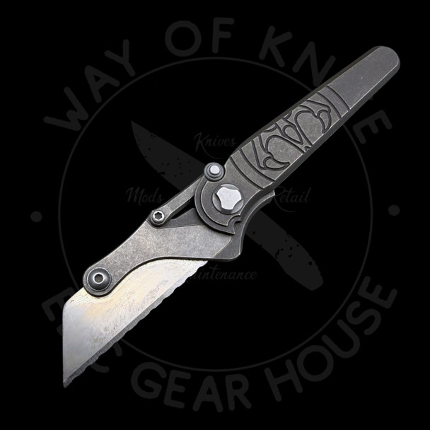 *Pre Owned* Hawk Kinfe Designs Shortcut Razor Blade Folder Stonewashed Titanium (2.2" Full Serrated)
