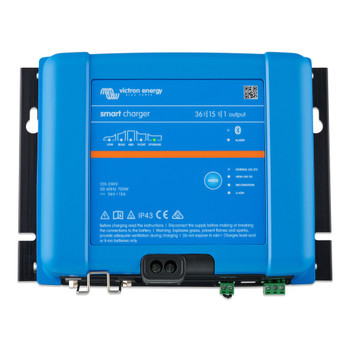 Smart IP43 Charger 36V 15A (1) 120-240V (top)