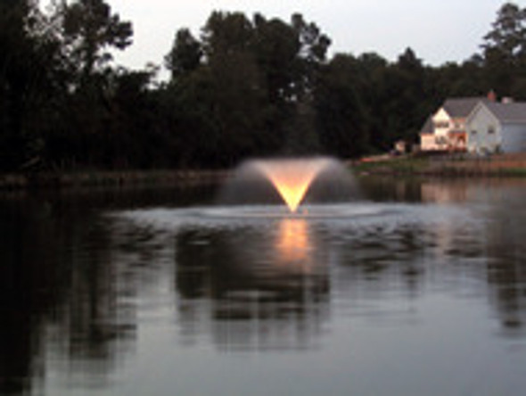 Kasco Marine's 3400HVFX aerating fountain with lights