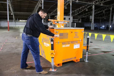 Malta Dynamics certified instructor leading on-site crew training for the X500 mobile grabber