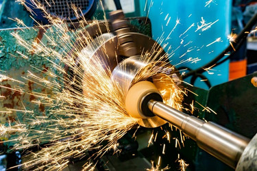 The Ultimate Guide for Machinists: Protecting Hands and Eyes with PPE