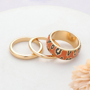 Edgy Wild 3PCS - Enamel Leopard Patterned Metal Band Mixed Rings Size 7 - Rust