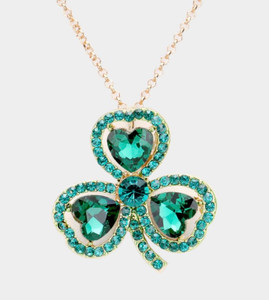 Clover Kiss Necklace