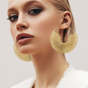 Chic Cutout Oversized Metal Filigree Hoop Earrings