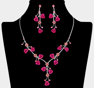 Everly Vine Rhinestone Embellished Rose Flower Cluster Necklace - Pink