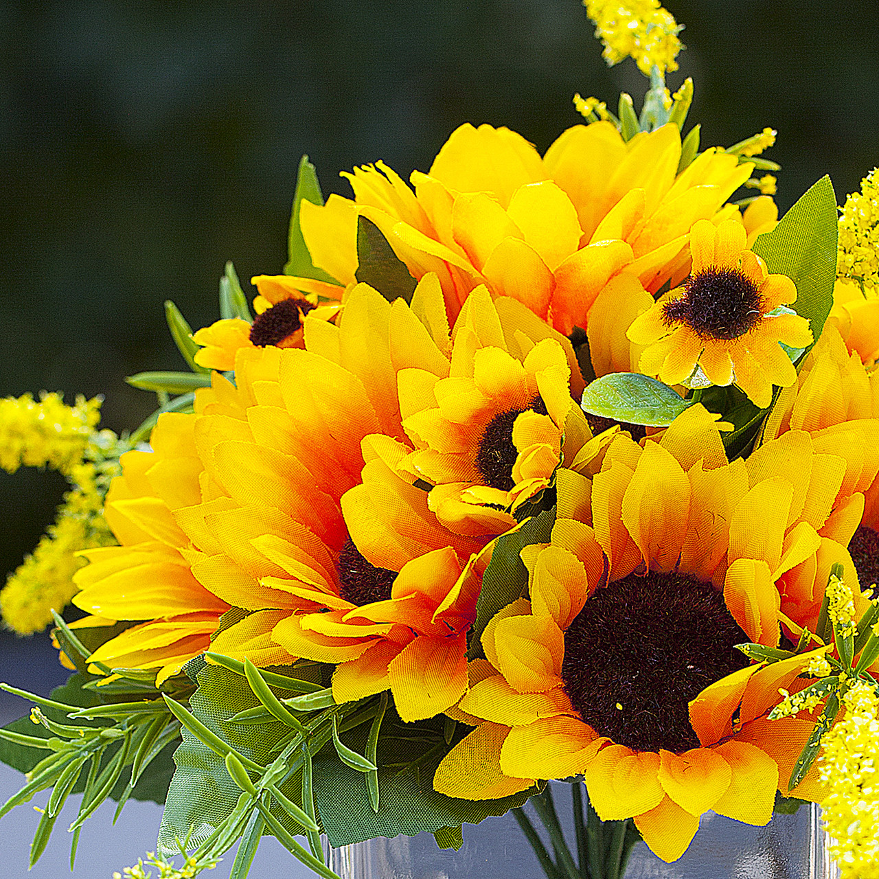 Artificial Silk Sunflower Arrangement in Clear Glass Vase With Faux Water