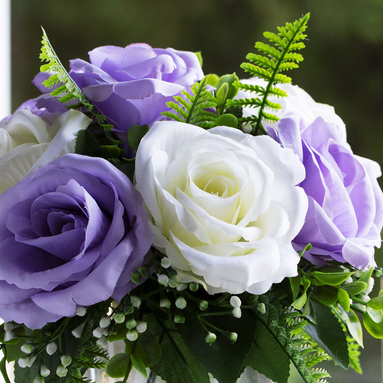 10 Heads Artificial Silk Rose Flowers in Clear Glass Vase With Faux Water(Cream Purple)