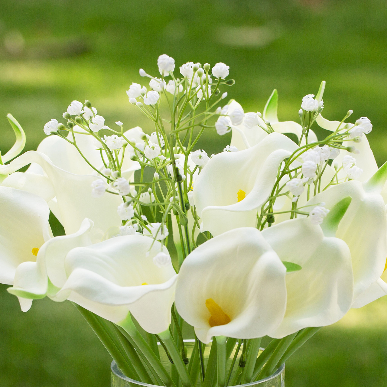 18 Mixed Artificial Real Touch Lily Flower Arrangement in Clear Glass Vase with Faux Water