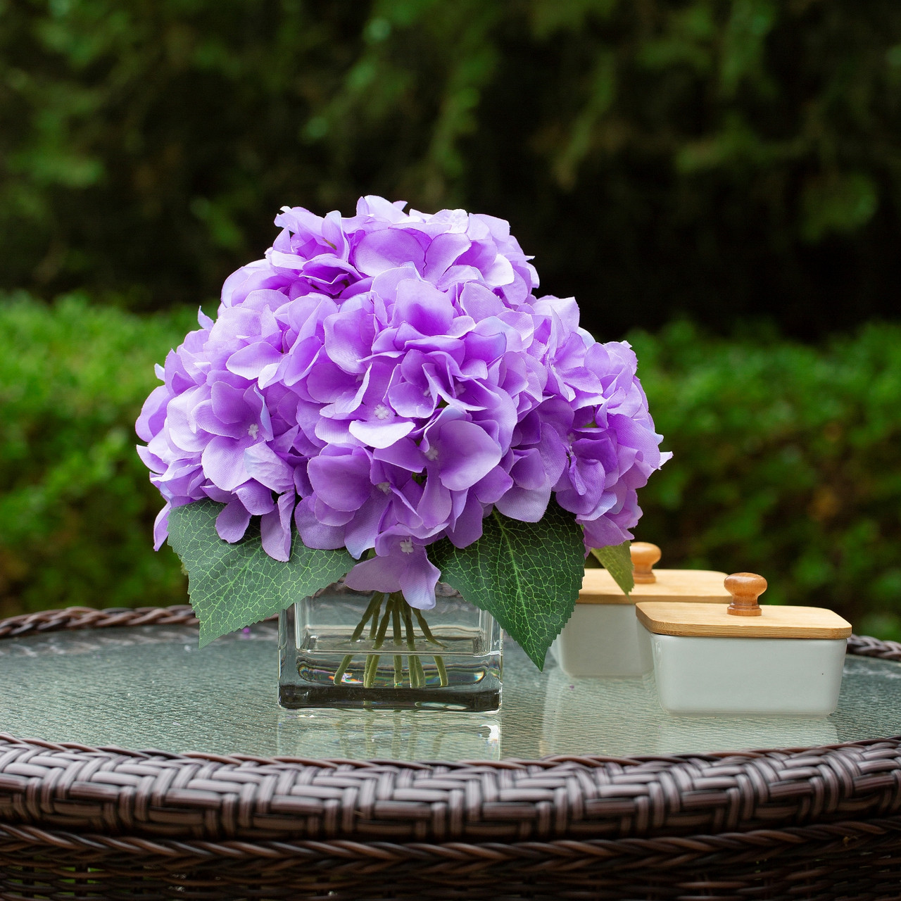 Artificial Silk Hydrangea in Clear Glass Vase With Faux Water