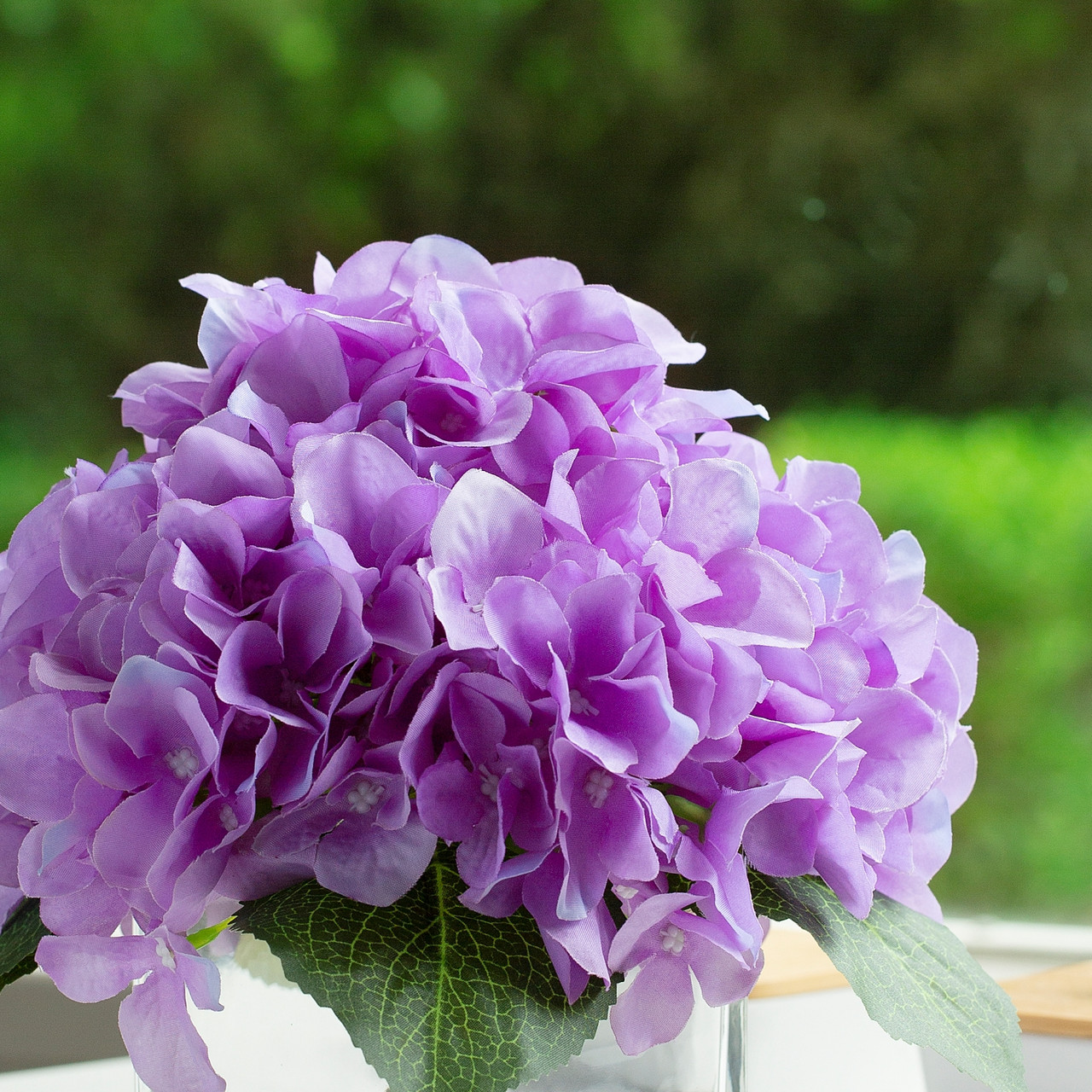 Artificial Silk Hydrangea in Clear Glass Vase With Faux Water