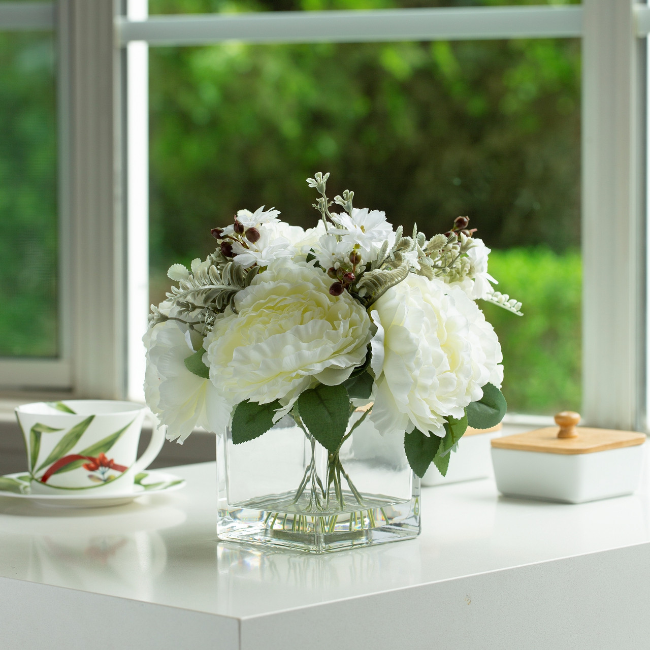 Mixed Artificial Silk Peony Flowers in Clear Glass Vase With Faux Water