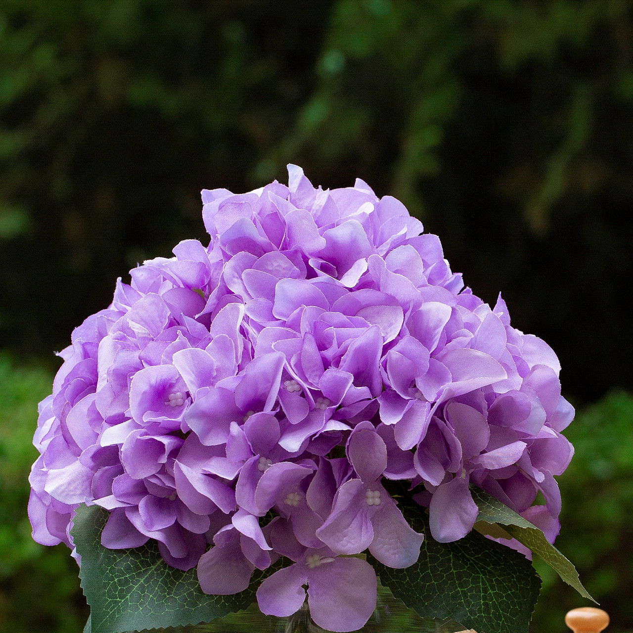 Silk Hydrangea Flower Arrangement in Clear White Vase with Faux Water
