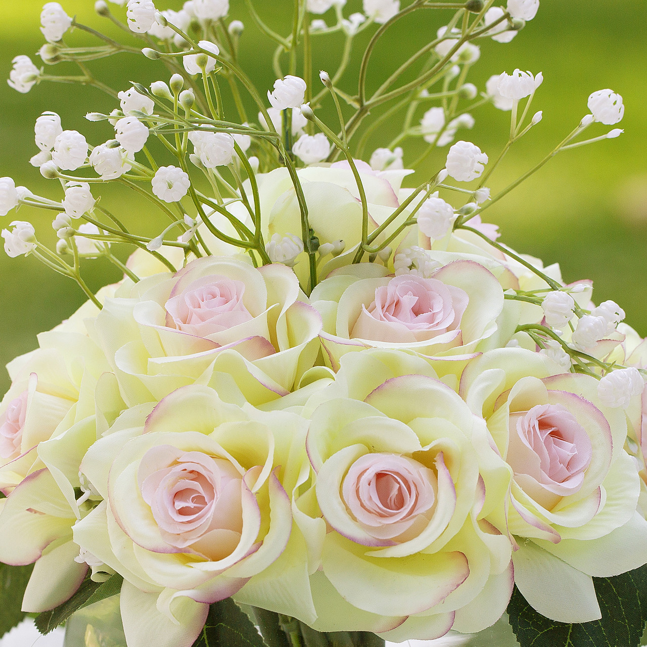 16 Pieces Mixed Artificial Rose and Baby Breath Flowers Arrangement in Clear Glass Vase with Faux Water (New) — Available in 5 Colors