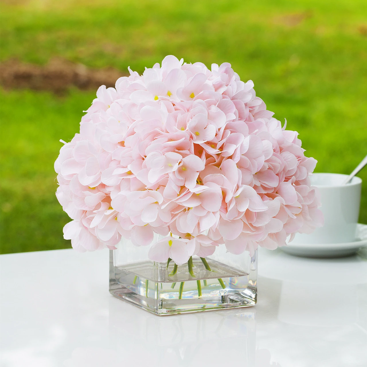 Silk Hydrangea Flower Arrangement in Cube Glass Vase With Faux Water (New) — Available in 2 Colors