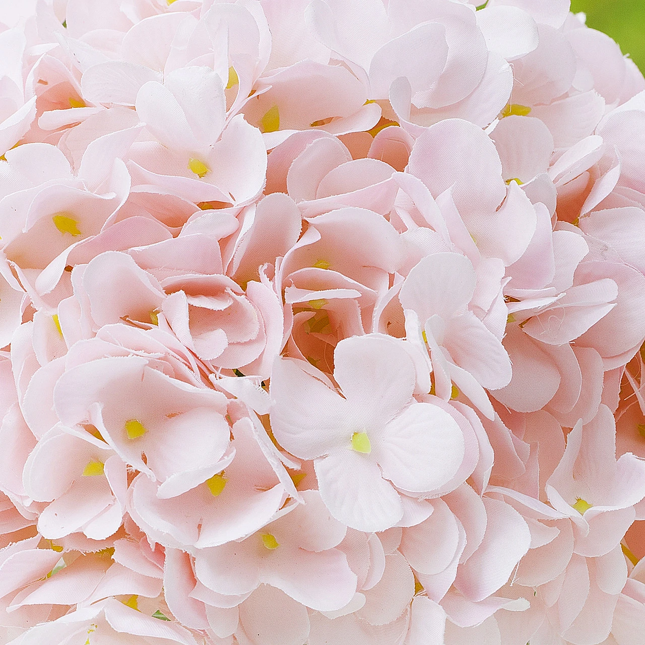 Silk Hydrangea Flower Arrangement in Clear Glass Vase With Faux Water (New) — Available in 2 Colors