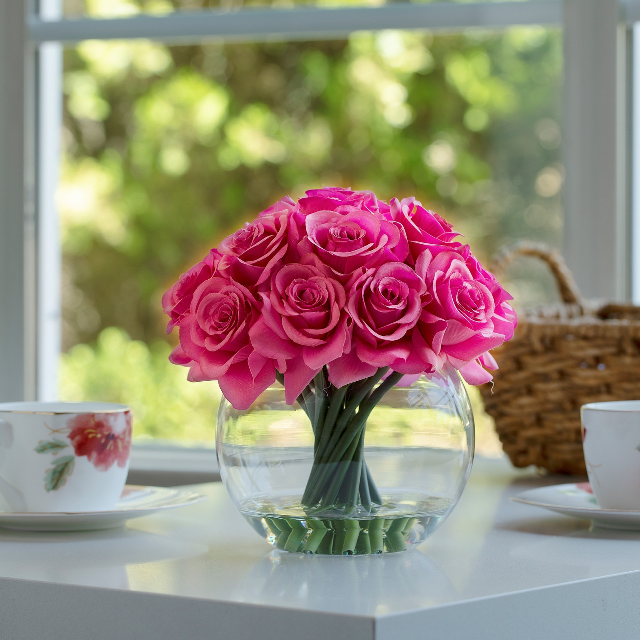 16 Heads Artificial Silk Rose Flowers in Round Glass Vase With Faux Water (New) — Available in 5 Colors