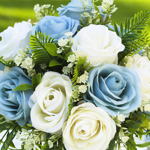 18 Heads RoseFlower Arrangement in Clear Glass Vase(Cream Blue)