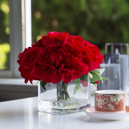 Mixed Artificial Silk Rose and Hydrangea Flowers in Clear Glass Vase With Faux Water(Red)