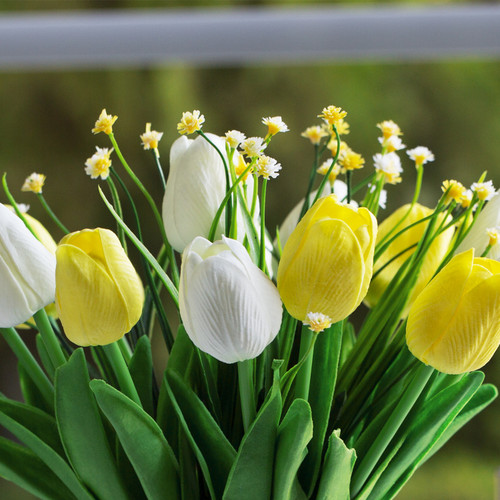 18 Heads Artificial Real Touch Tulip Arrangement in Clear Glass Vase(Yellow White)