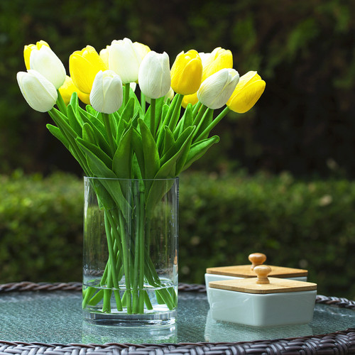 20 Pieces Artificial Real Touch Tulips Flower Arrangement in Glass Vase With Faux Water (New) — Available in 9 Colors