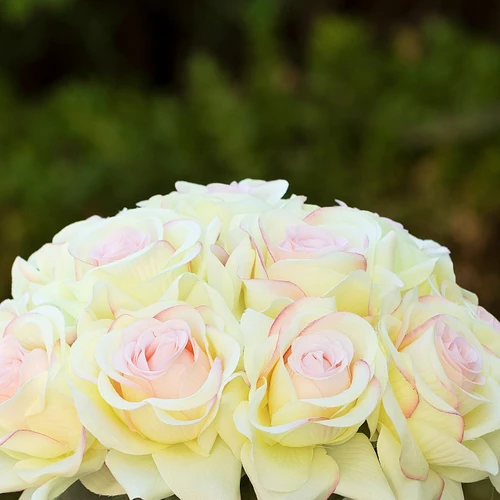 16 Heads Artificial Silk Rose Flowers in Round Glass Vase With Faux Water (New) — Available in 4 Colors