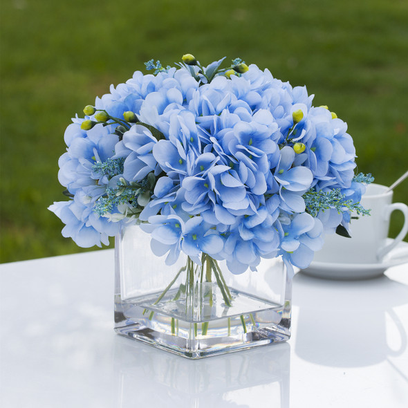 Mixed Artificial Silk Hydrangea Flower Arrangement in Cube Glass Vase With Faux Water(Blue)