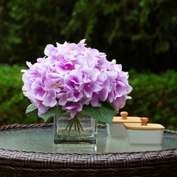 Artificial Silk Hydrangea in Clear Glass Vase With Faux Water (Light Purple)