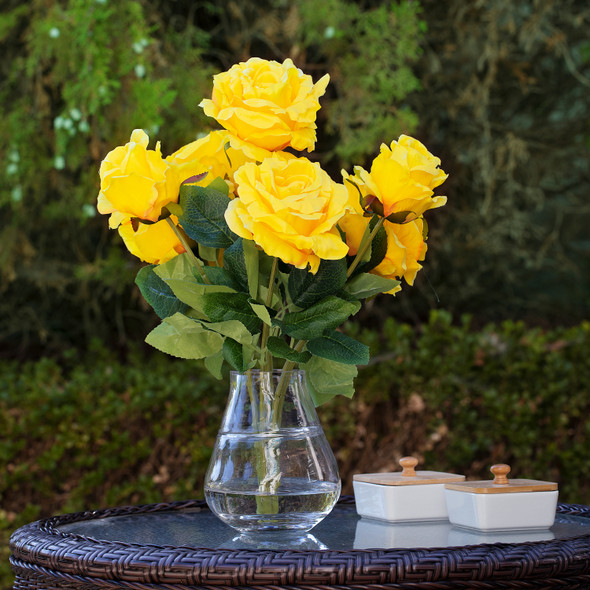 7 Head Artificial Silk Rose Flowers in Clear Glass Vase With Faux Water(Yellow)