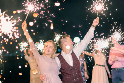 ​Light Up Your Wedding with 36-Inch Wedding Sparklers! 