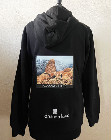 Unisex Alabama Hills Shark Fin Unisex Organic Cotton & Recycled Polyester Sweatshirt Hoodie