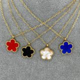 Freya Flower Necklace – Gold