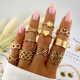 Dove Band Ring – Gold