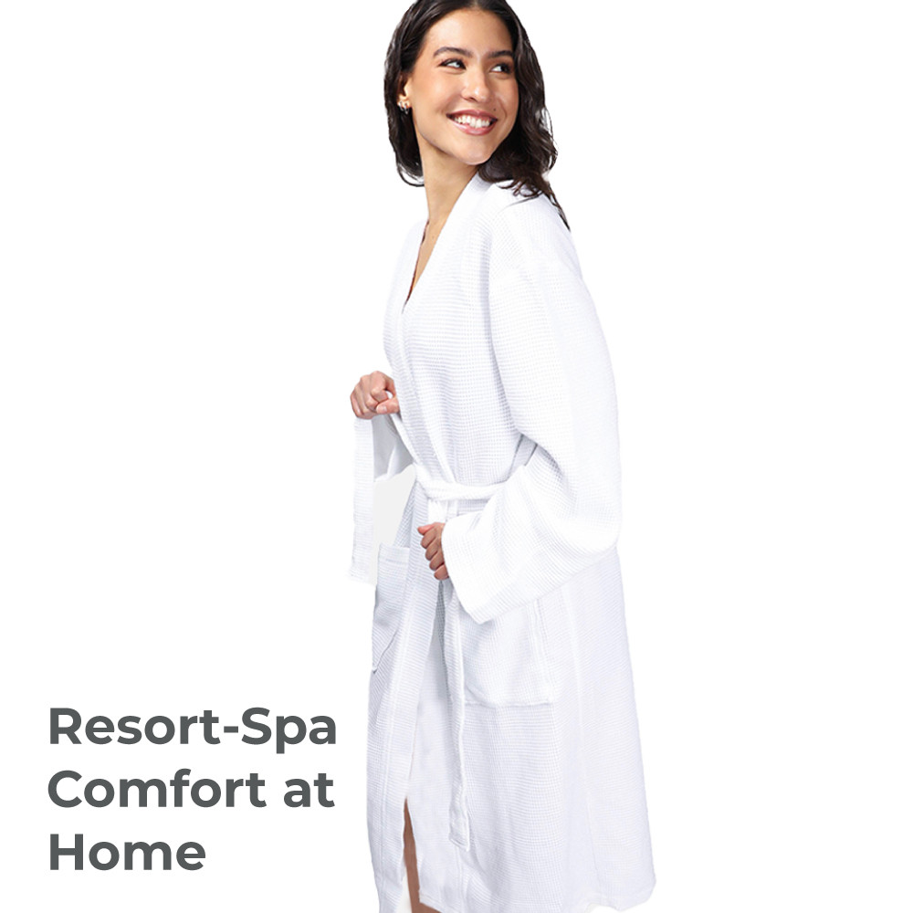 Women's Bamboo Waffle Knit Robe | Cariloha