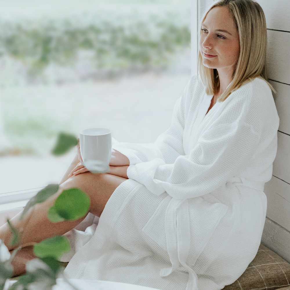Women's Bamboo Waffle Knit Robe | Cariloha
