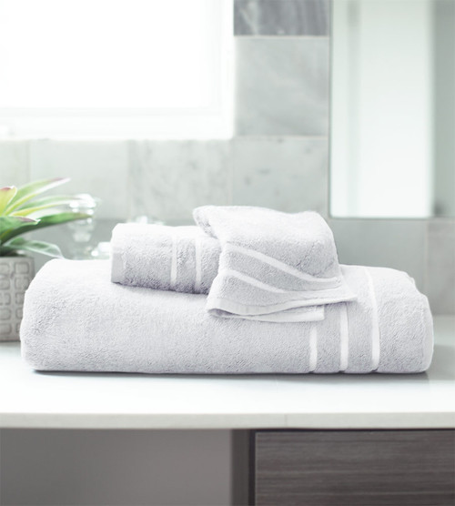 white towel set