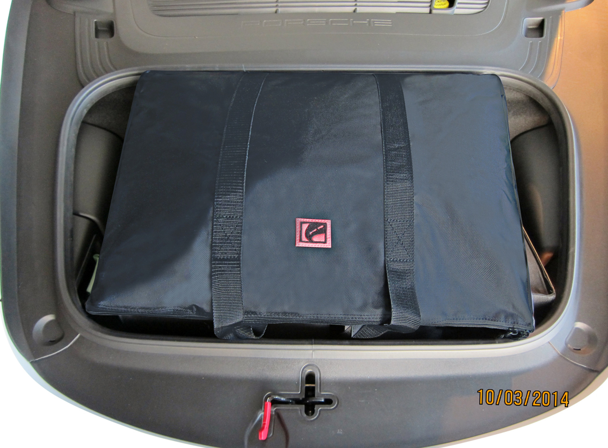 Porsche 911 fitted luggage clearance
