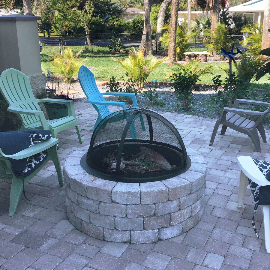 Sunnydaze Decor Easy Access Fire Pit Spark Screen
