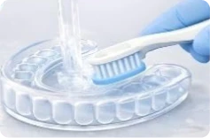 Rinse the tray after use