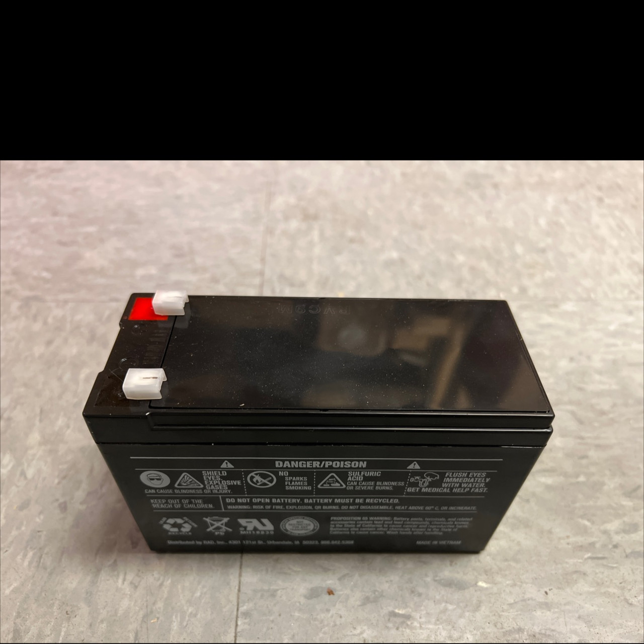 Inclinator MRL controller battery