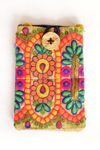 Passport/Phone Bag in Multi Passport/Phone Bag in Multi