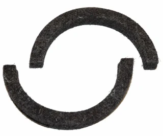 Allis-Chalmers 2-Piece Rear Crankshaft Main Seal, black gasket ring for Allis Chalmers 170 175 D17 tractor.