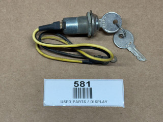 Allis-Chalmers Key Switch Ignition Switch 70225310, used ignition switch with key and electrical wiring for tractor or machinery
