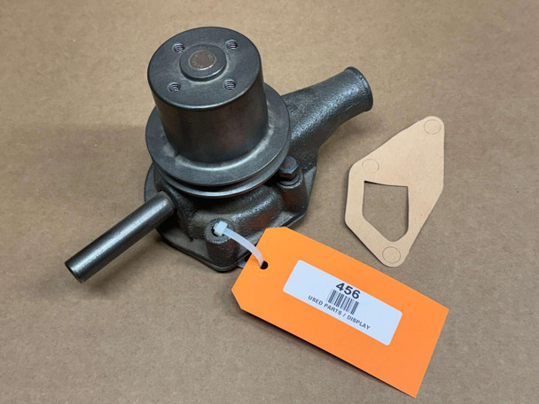 Allis-Chalmers D10 D12 D15 H3 Water Pump 79004256, metallic water pump with mounting gasket and orange tag.