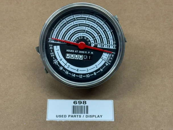Allis-Chalmers D19 Tachometer Tach