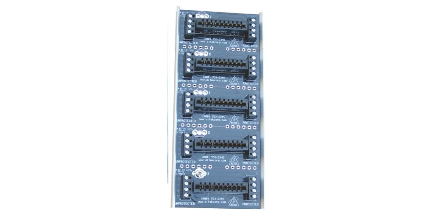 DITEK - DTK-5MB - Mounting Base, Fast-Track Mount, 4.13 in. W x 8.25 in. H