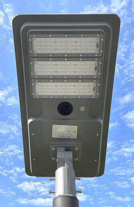 LED Solar Street Light - 80 Watt - 8000 Lumens - 5000K Daylight - Slipfitter Mount - with Motion Sensor - White Finish