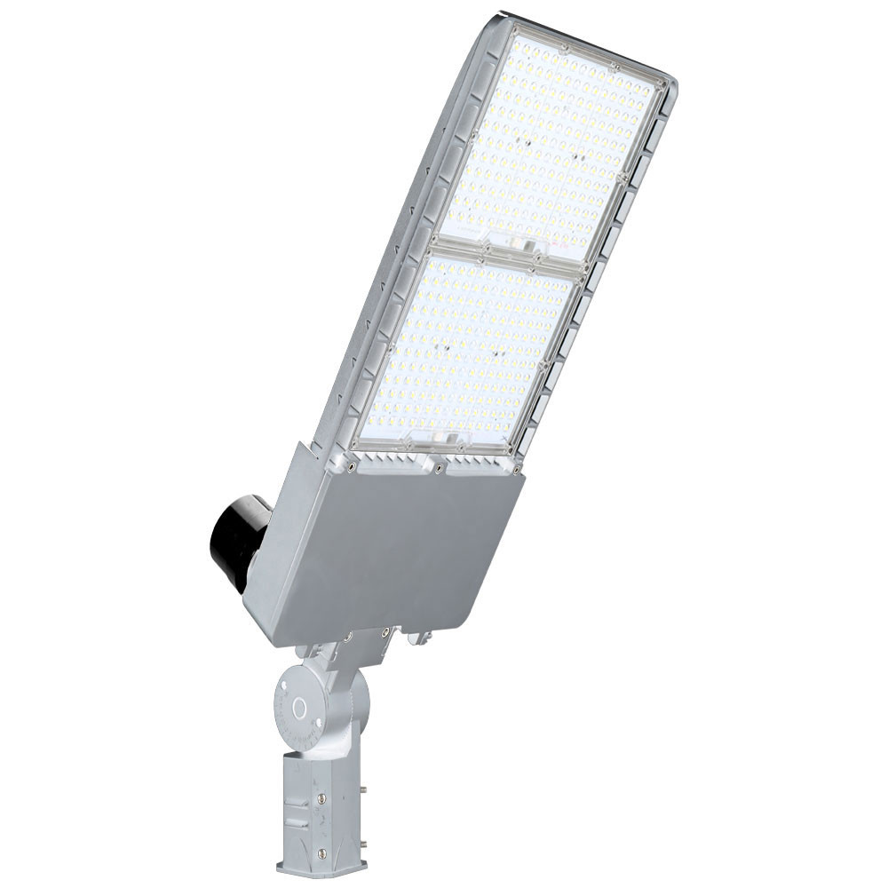 250 Watt LED Parking Lot Area Light - Slipfitter Mount with Photocell - 34500 Lumens - 5000K Daylight - 120-277V - White Finish